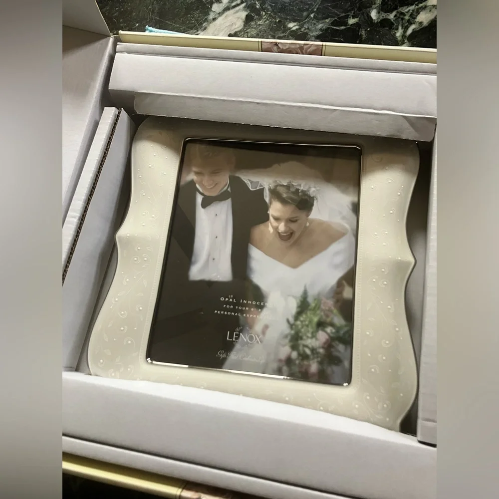 💥New Lenox Picture Frame
